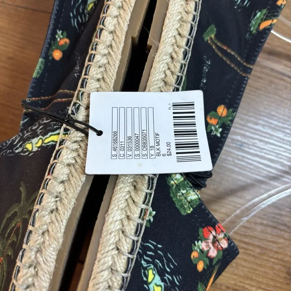 NWT Urban Outfitters Aloha Tropical Espadrilles Flats Womens Size 6